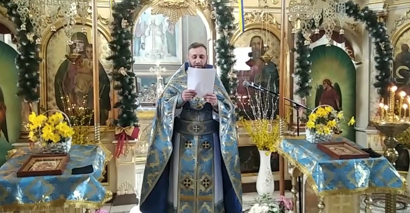 Ковалюка просять стати прикладом для всієї Буковини і припинити діяльність УПЦ МП в селі Товтри