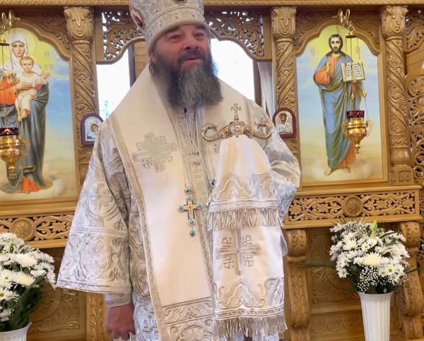 Настоятель Банченського монастиря розповів, як його усиновлена п'ятирічна донечка-інвалід віддала кишенькові гроші, щоб зупинити війну в Україні  