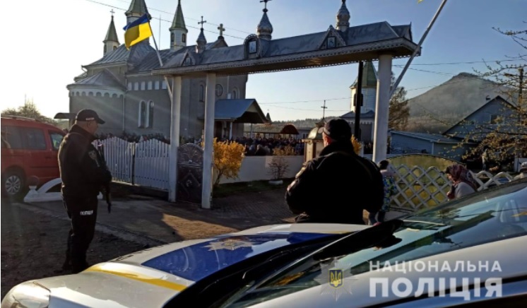 У Чернівецькій області великодні богослужіння відбулися без правопорушень