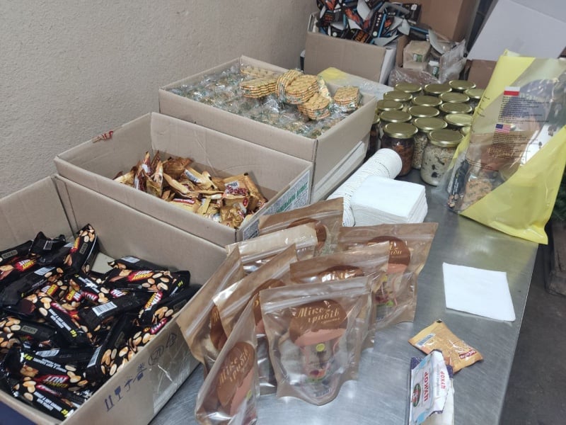 На Буковині кооператив 'Дари Гуцульщини' перекваліфікувався на виготовлення сухпайків для наших захисників 