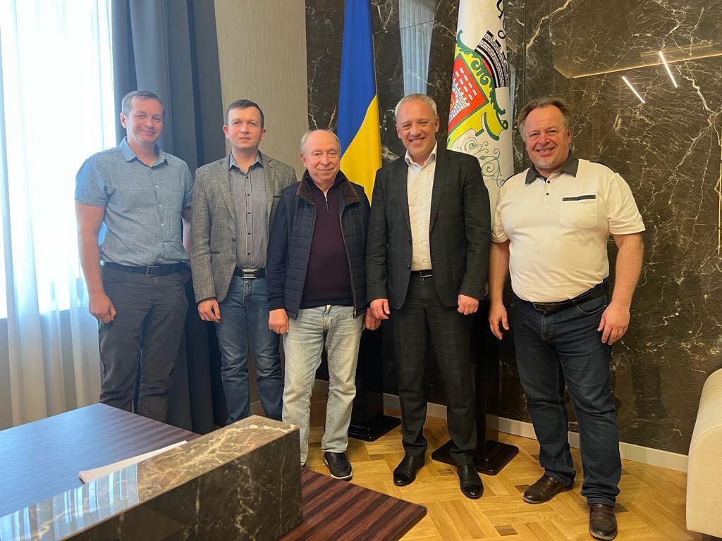 'Це бажання голови обласної ради Бойка': у Чернівцях під Музей науки відведуть перший поверх історичної синагоги Темпля - нині комунального кінотеатру  