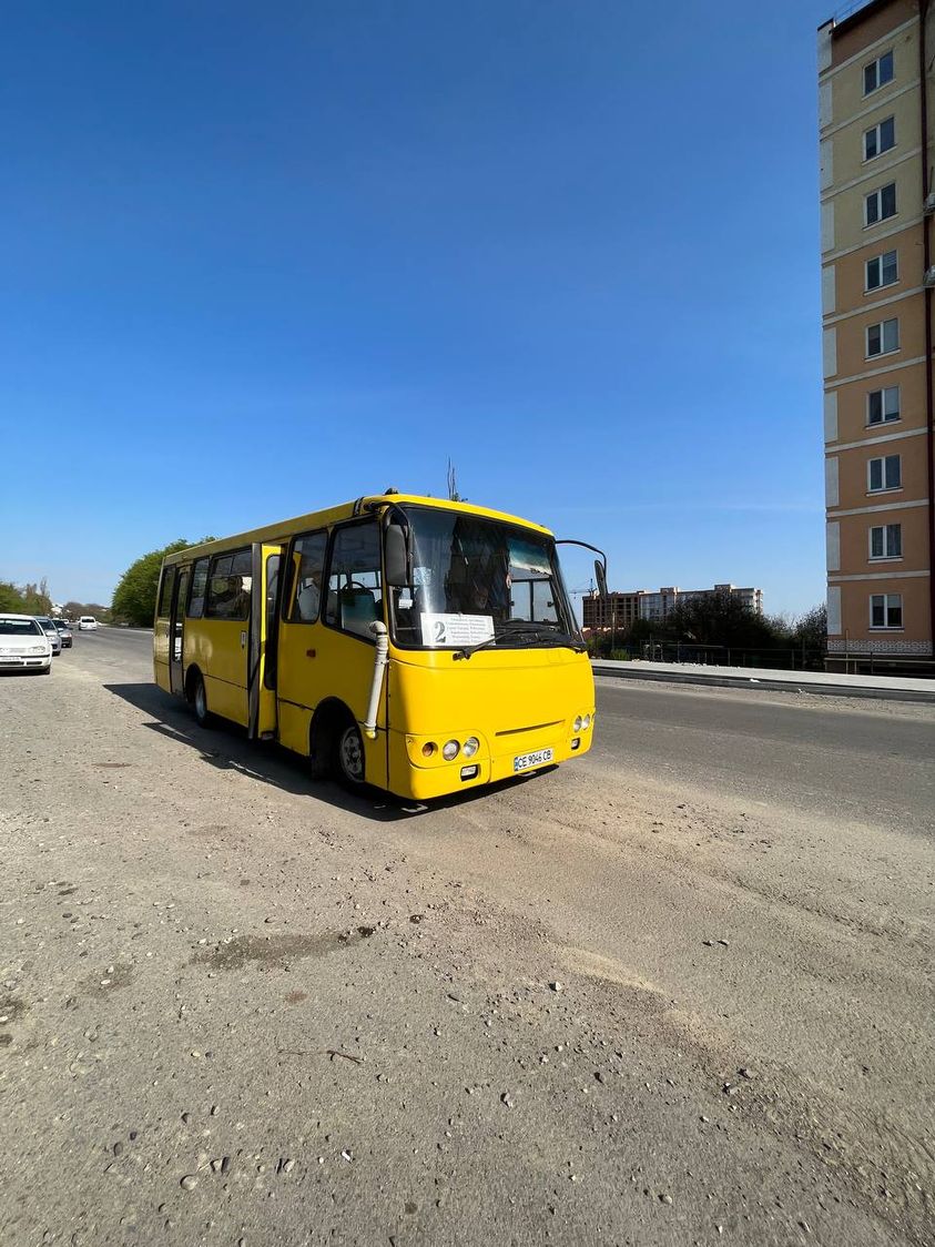 Два нових автобусних маршрути № 2 та № 2-А протрималися менше місяця
