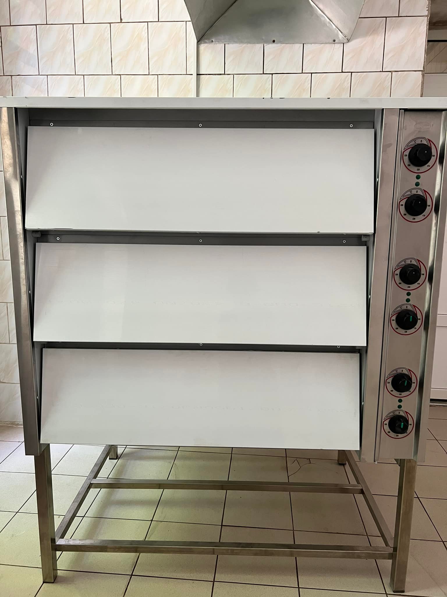 У Чернівецькій психлікарні випікатимуть власний хліб 