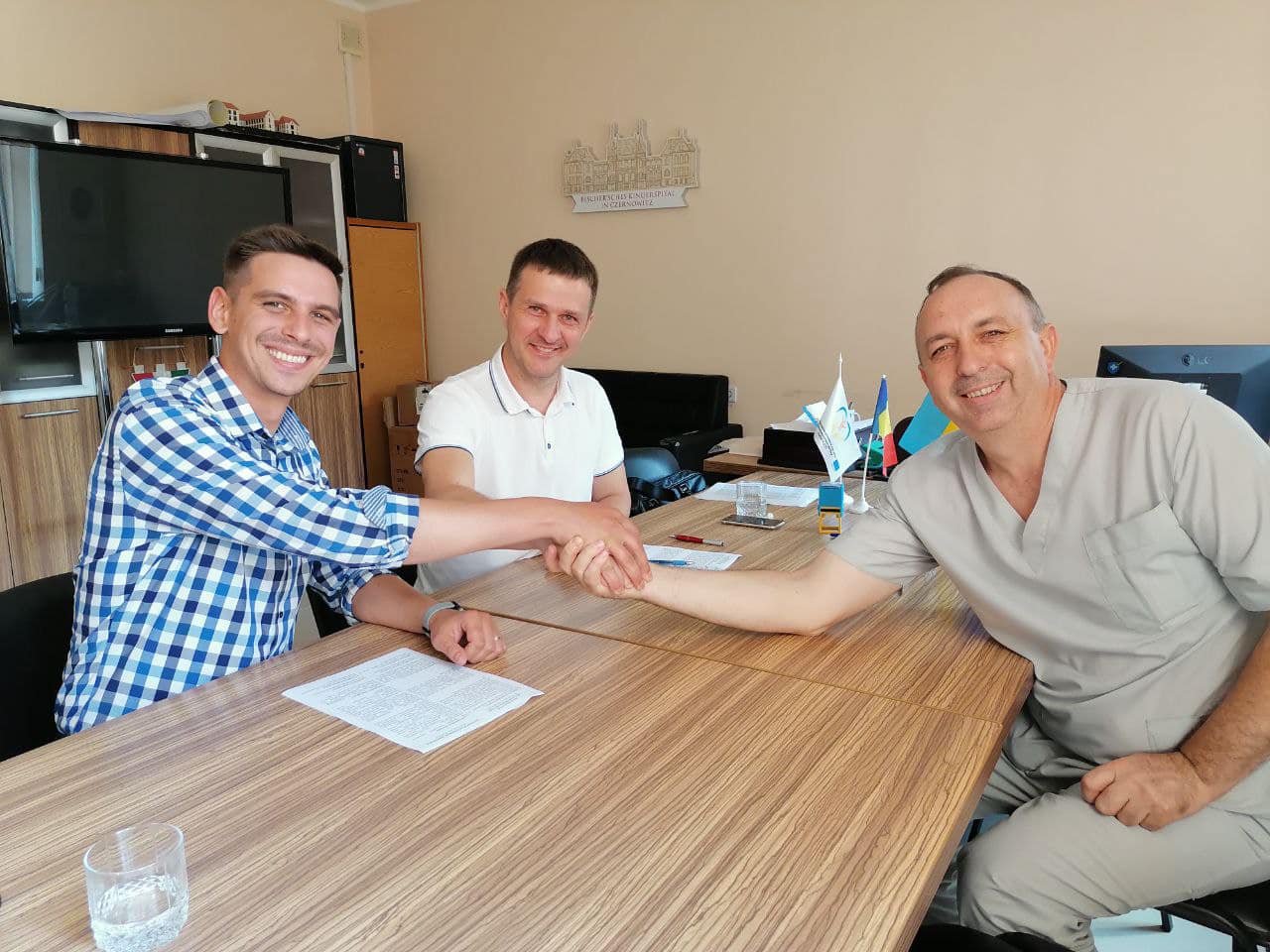 «Спілка української молоді Румунії» надасть 25 тисяч євро благодійної допомоги чернівецькій дитячій лікарні