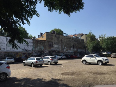 Каспрукова депутатка вимагає з'ясувати, хто у Клічука видав дозвіл на будівництво багатоповерхівок на скандальній ділянці у центрі Чернівців 