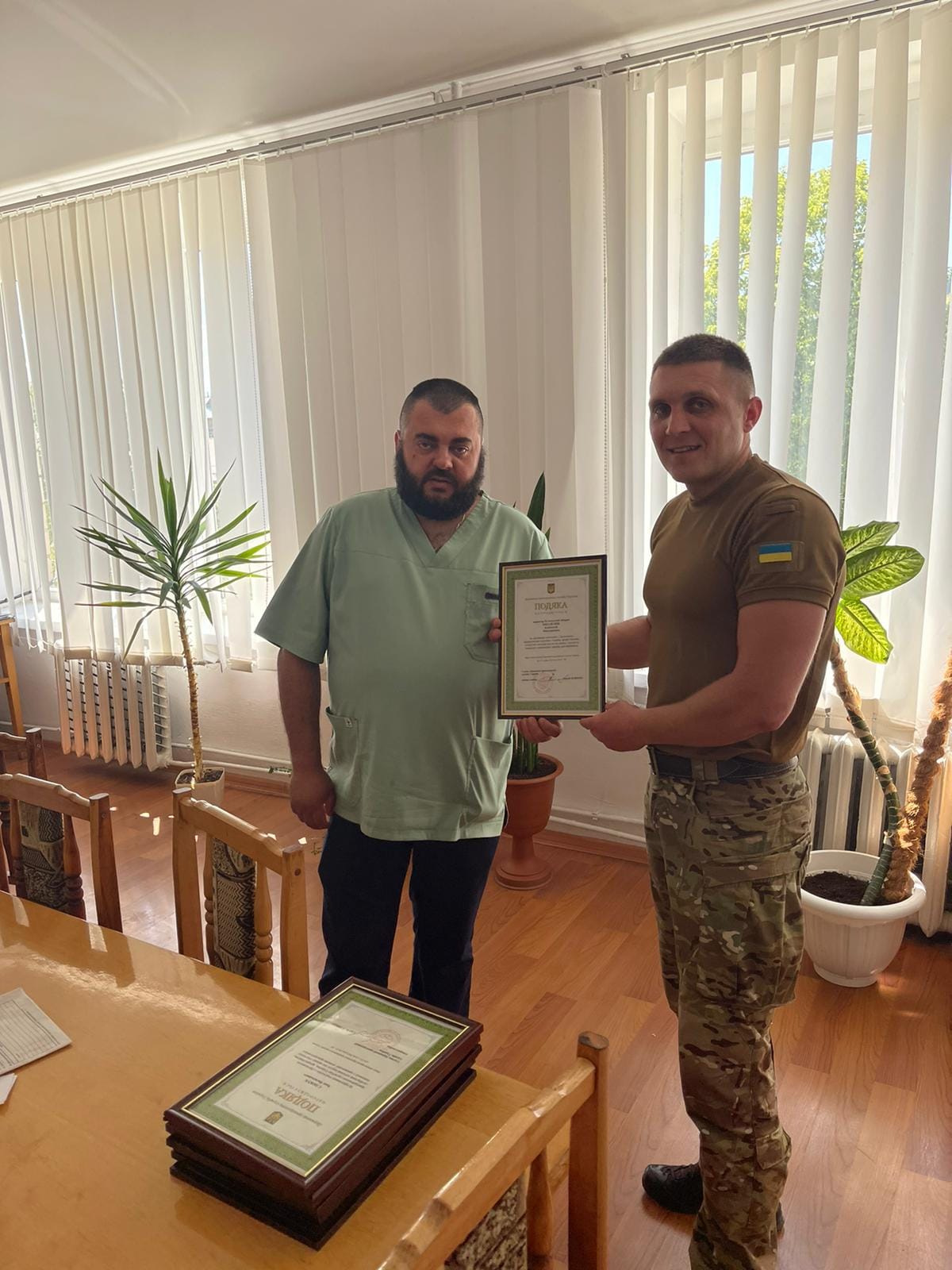 Путильські медики врятували життя прикордоннику, який отримав вогнепальне поранення