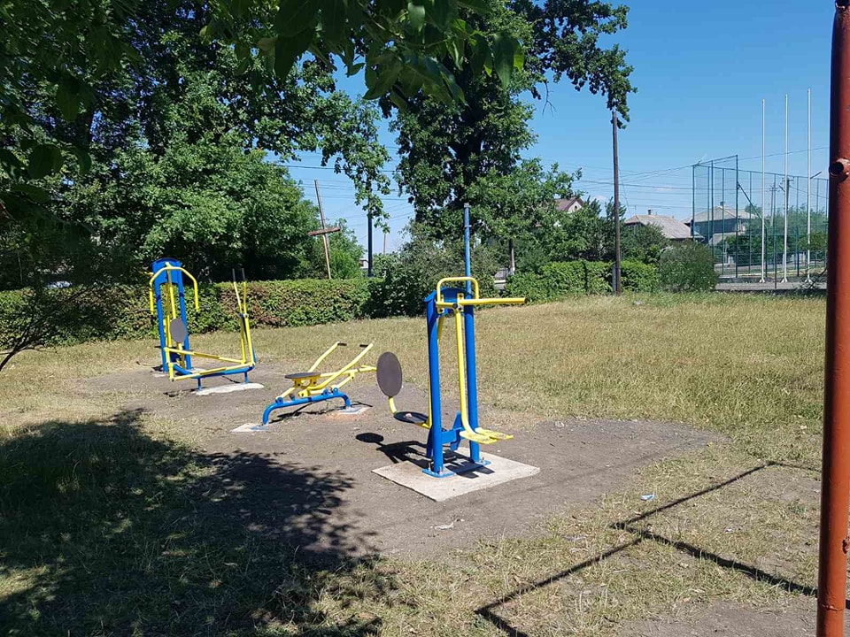 Від 3 до 6 вуличних тренажерів з цілодобовим доступом встановили у м. Новоселиця, селах Маршинці, Рокитне, Зелений Гай та Берестя