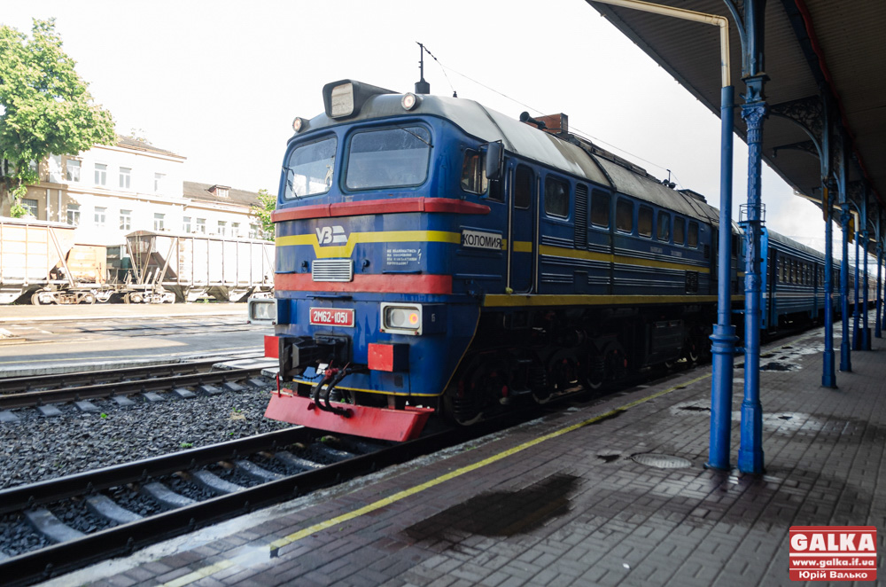 Тимчасово не курсуватиме поїзд Чернівці – Львів, який їде через Франківськ та Коломию