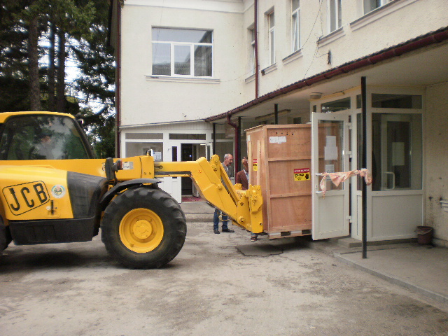 Пересувний рентгенівський діагностичний апарат X-Ray MobiEye700 поставили на службу людям у Кельменцях