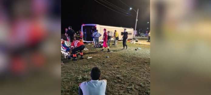 У Румунії перекинувся автобус з українськими біженцями 