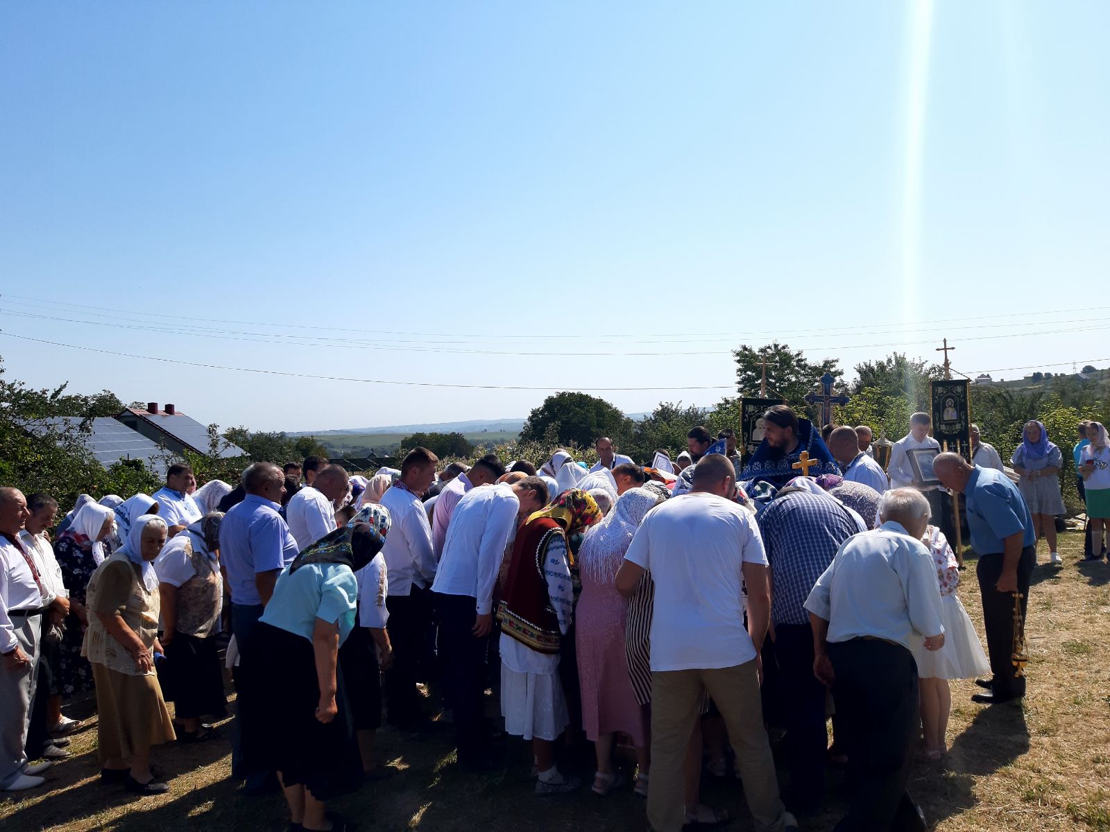 У Михальчі парафіяни УПЦ МП переобладнали будинок для тимчасового звершення богослужінь і готуються будувати нову церкву 