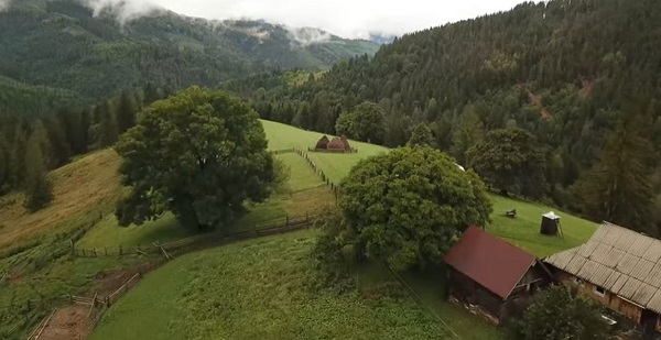 Експедиція в Бісків - найвіддаленіший хутір Буковини, де люди живуть самобутньо