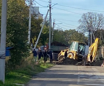 У траншеї на Кармелюка загинув робітник, на якого обвалився ґрунт 