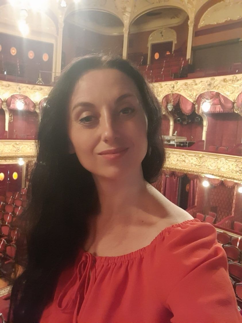 'Не за власним бажанням': з театру звільнили відому актрису Марічку Романову 