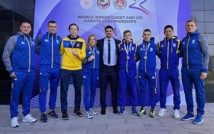 Юні чернівчани стали призерами чемпіонату світу з карате, на якому суддя з Ірану безпідставно дискваліфікував буковинку 