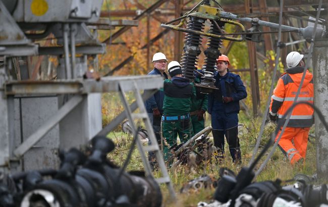 У Чернівецькій області відновлено електропостачання: Запаранюк анонсував погодинні відключення (графіка ще немає)