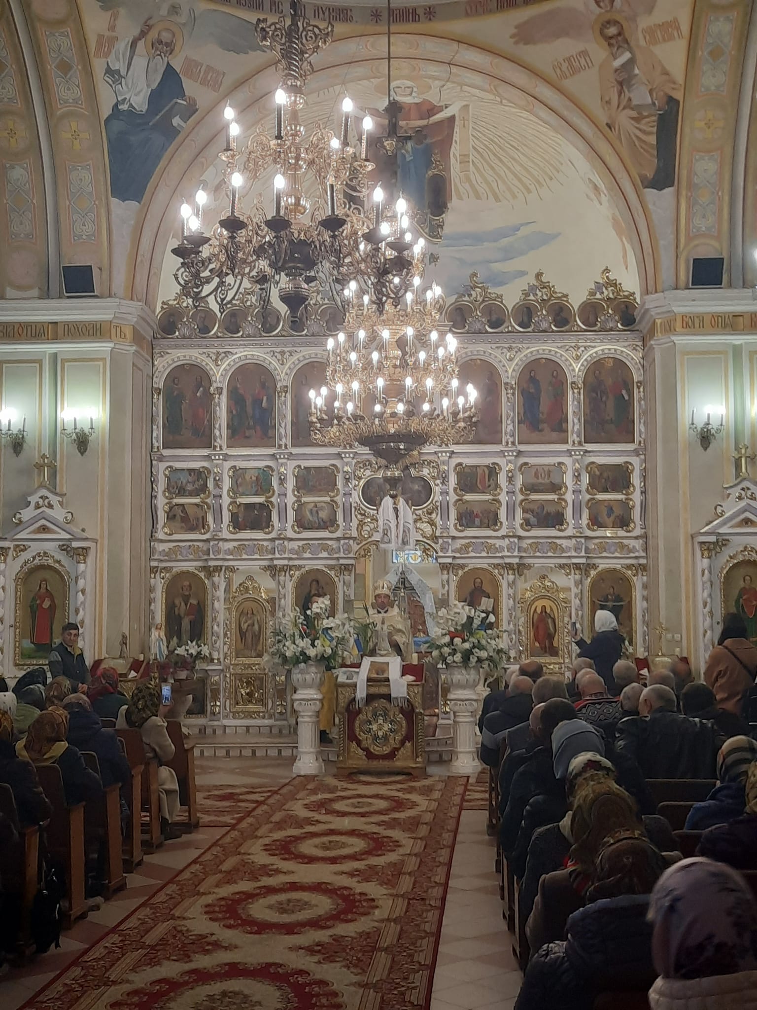 Розпочали процес знизу: на Буковині церковна громада вирішила святкувати Різдво Христове 25 грудня з усім цивілізованим світом