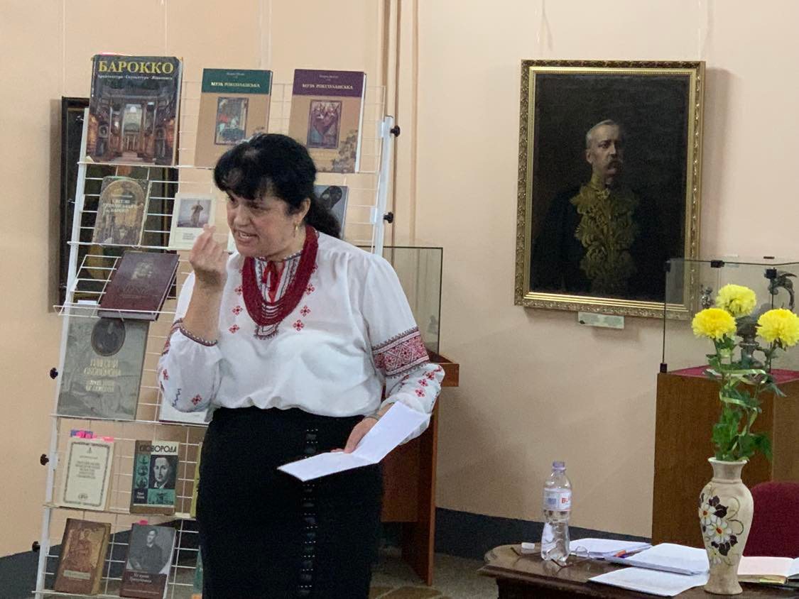 Валентина Чолкан провела чернівчан у «Музичний світ Сковороди»