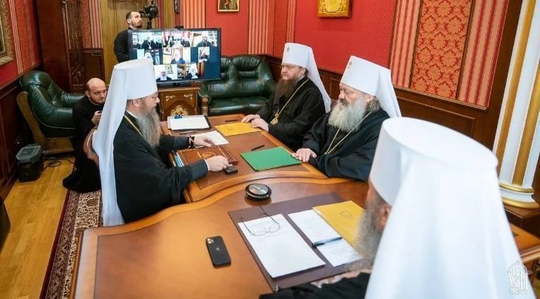 У Онуфрія поскаржилися, що суспільство майже не помічає реальної допомоги Української Православної Церкви у справі подолання війни 