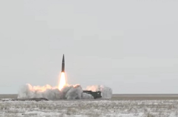 Чи будуть атаки РФ на Новий рік: екстрасенс назвав Чернівці у переліку найнебезпечніших міст 