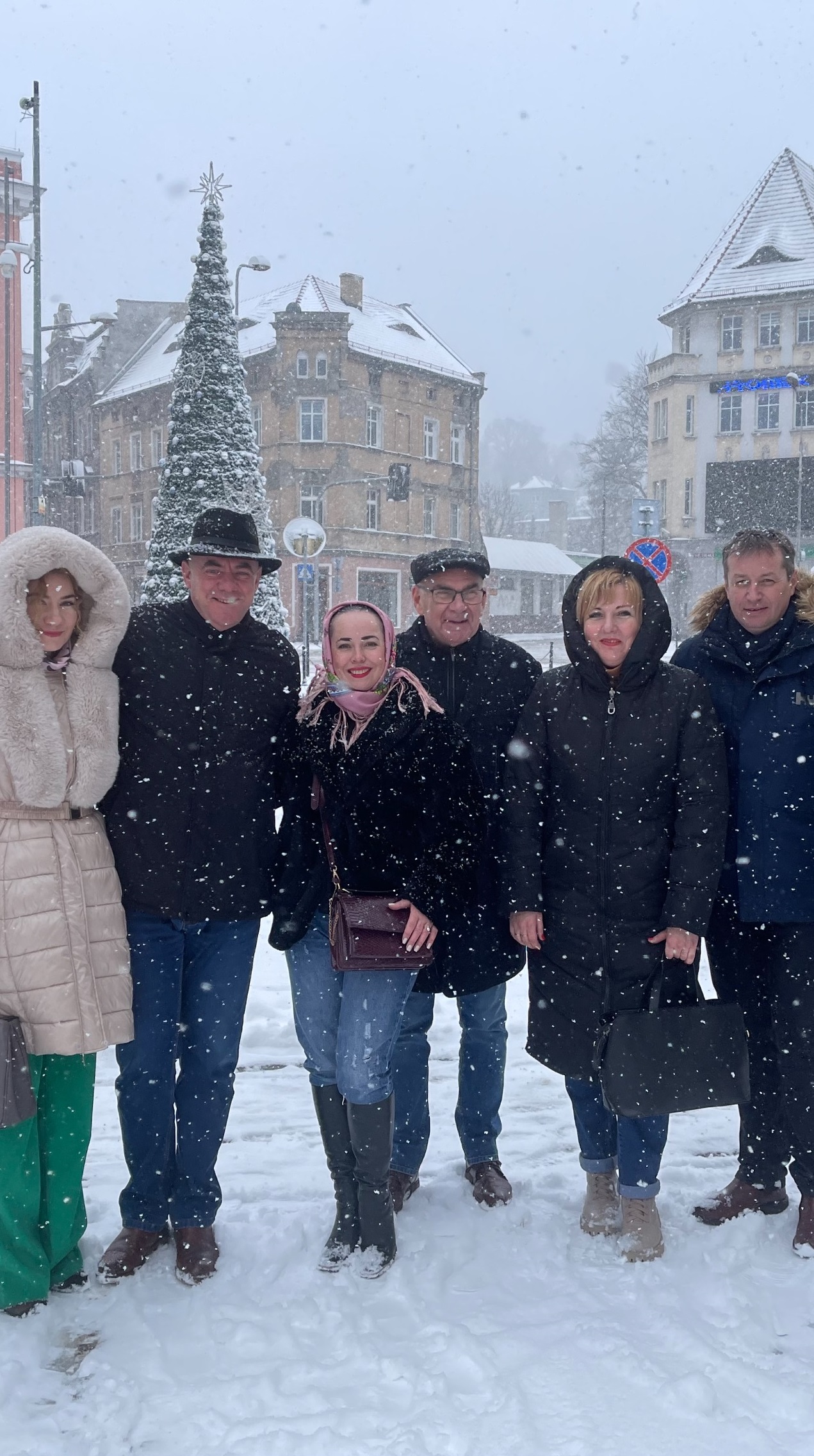 Все 'фірмово'! Делегація Чернівецької міської ради у Польші підписала угоду про проведення фестивалю Буковинські зустрічі-2023 