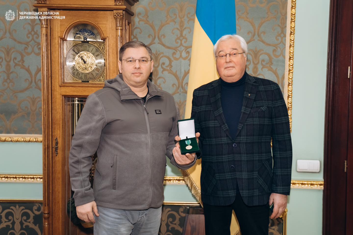 Запаранюк привітав із днем народження Олену Зеленську і з ювілеєм Олександра Грушка 