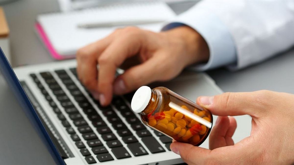 Весною 2023 року МОЗ впроваджує електронний рецепт на всі рецептурні ліки