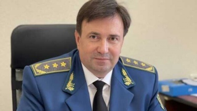 В одній із чернівецьких лікарень сховався від звільнення відсторонений від посади заступник в.о. голови Митної служби, - джерело