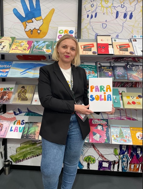 Чернівецьке видавництво «Парасоля» вперше взяло участь в Болонському книжковому ярмарку