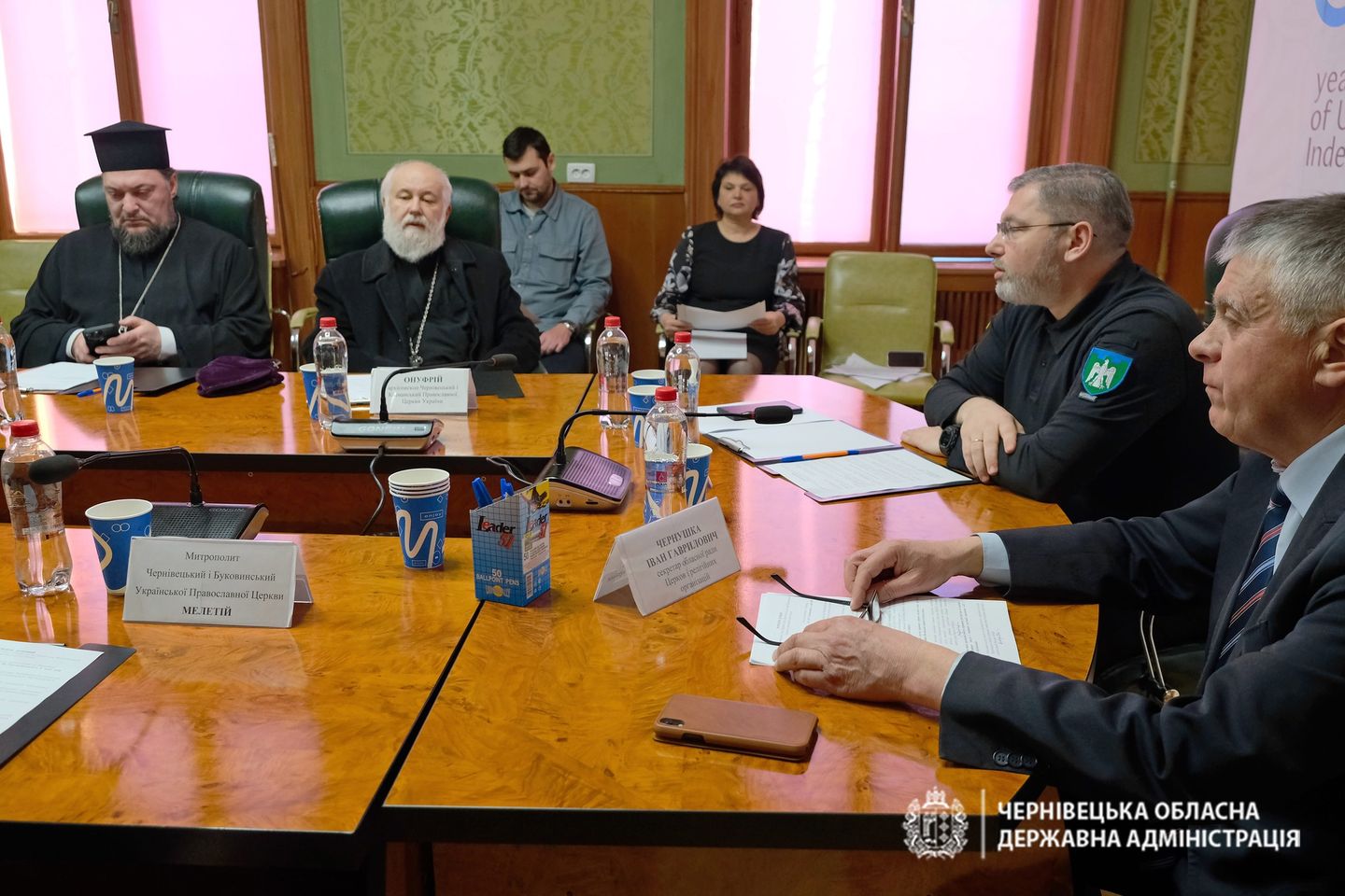У поліції нагадали, що сигнал повітряної тривоги обов'язковий також для буковинських священників у Вербну неділю та Великдень