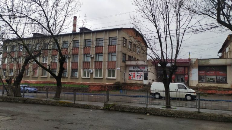 У Чернівцях біля історичного кладовища хочуть звести житловий багатоквартирний будинок 