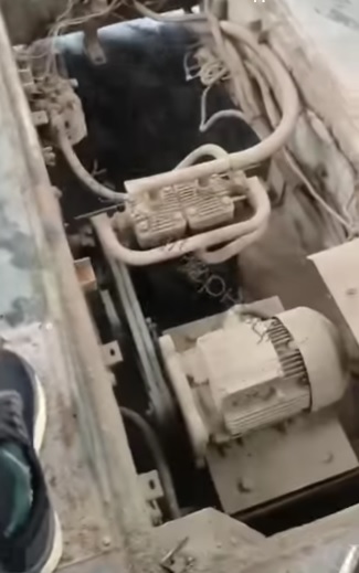 У Чернівцях певні особи украли підлогу тролейбуса, щоб дискредитувати роботу підприємства, - коментар 