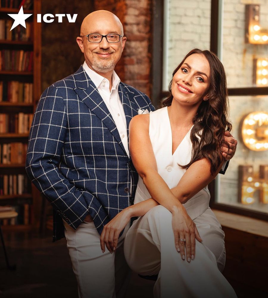 Міністр оборони Резніков розповів, як на початку повномасштабного вторгнення Росії в Україну його дружина два місяці провела у рідних Чернівцях