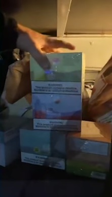  Разом з сітками для ЗСУ перевозив електронні сигарети: на польському кордоні затримали буковинця