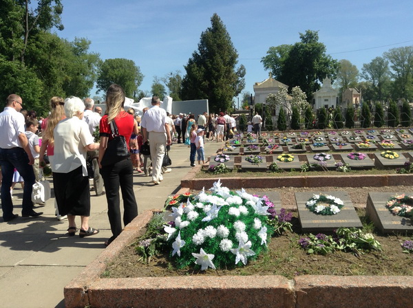 На жаль, влада пам'ятає тільки тих, хто помер, - Оксана Продан