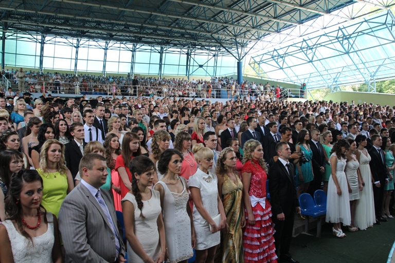 В медуніверситеті урочисто  випустили медичних фахівців