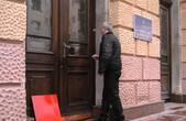У Папієва закрили двері перед червоними картками Януковичу
