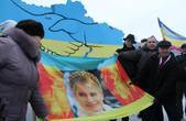 Тимошенко нагадала, як об'єднувала Україну, коли інші її ділили