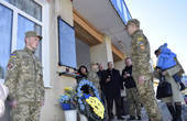 У Новодністровську встановили меморіальні дошки загиблим воїнам