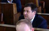 У Чернівцях керівник фракції БПП Василь Максимюк заявив, що докладе усіх зусиль, аби Каспрука не відправили у відставку