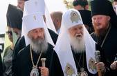 Патріарху Філарету довіряють удвічі більше українців, ніж митрополиту Онуфрію