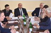 Екс-голова Чернівецької ОДА Олександр Фищук взяв участь у роботі колегії Чернівецької обласної ради