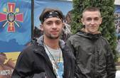 «Хочу захищати країну»: чергова група буковинців, які хочуть укласти контракт, вирушили до навчальних центрів 