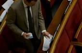 Нардеп Папієв вже попався на маніпуляціях з картками для голосування 