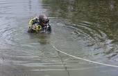 Водолази підняли з 7-метрової глибини тіло чернівчанина, який вчора зник у Дністрі  