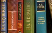 На Буковині здали на макулатуру понад 300 тисяч російськомовних книг, які вилучили з бібліотек області 