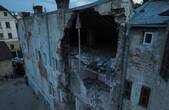 Аварійний будинок на Руській у центрі Чернівців, який обвалився, будуть повністю розбирати 