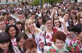 Буковинці добу проведуть у вишиванках