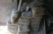 На Буковині низькопробний цемент фасували в упаковку відомого виробника